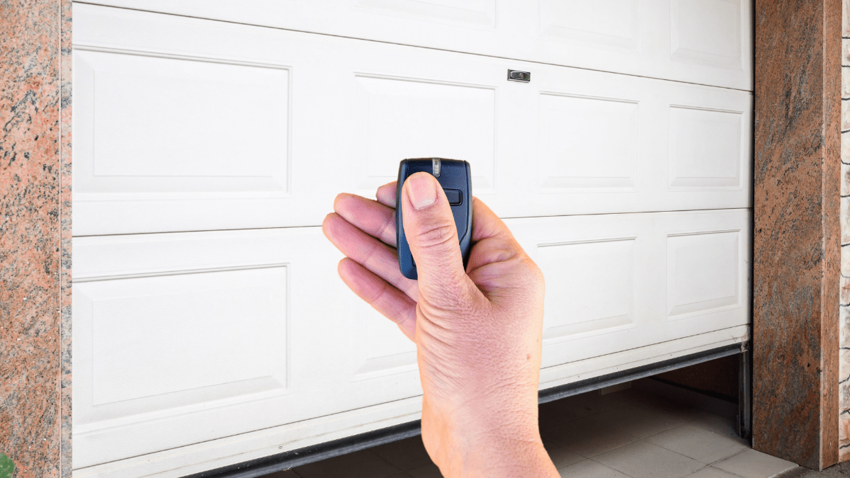 garage door safety tips