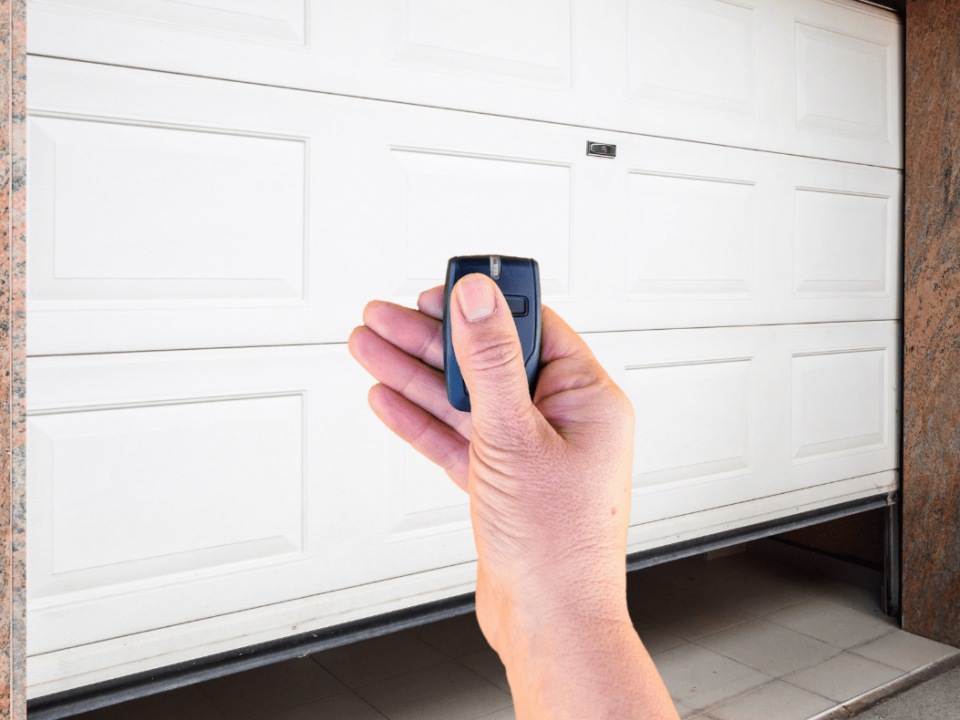 garage door safety tips