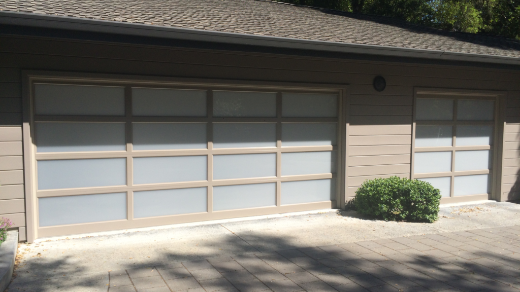 SEO_20Blog_201__20_20Raynor_20Garage_20Doors